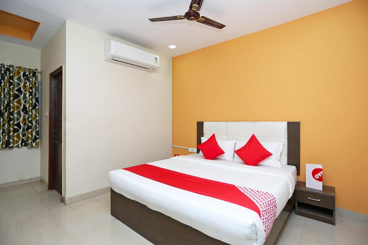 Oyo 14354 Amar Marriage Palace Hotell Dharmpura Exteriör bild